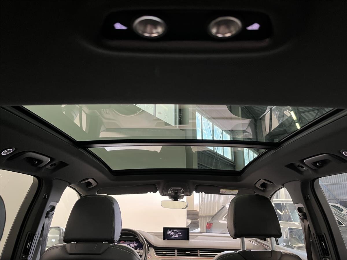 Audi SQ7 SUV / Terénní 4,0 l 320 kw