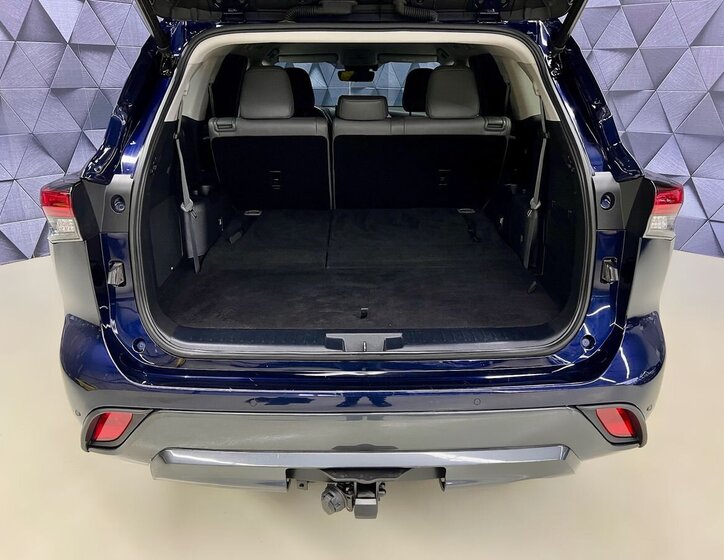 Toyota Highlander SUV 2,5 l 182 kw