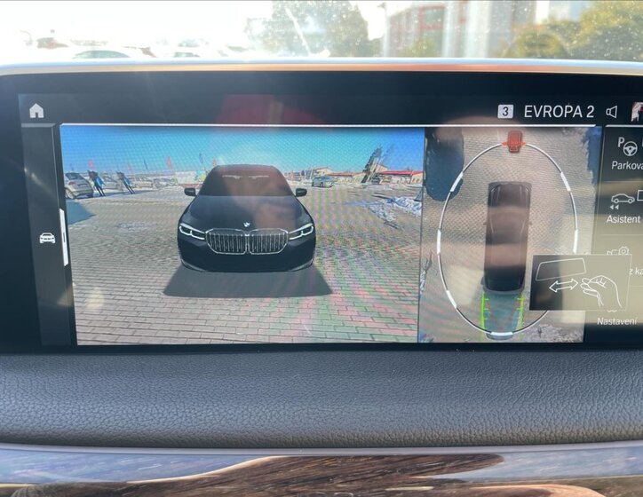 BMW Řada 7 Sedan 3,0 l 210 kw