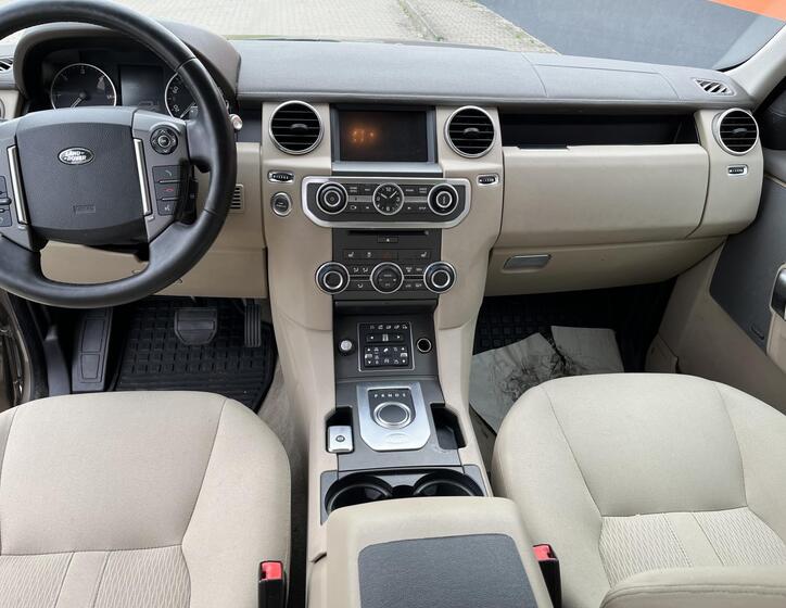 Land Rover Discovery 13