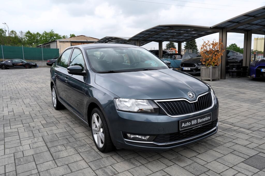 Škoda Rapid Hatchback 999,0 70 kw