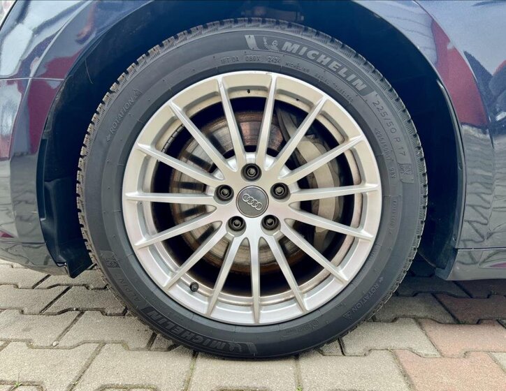 Audi A5 Liftback 296,0 210 kw