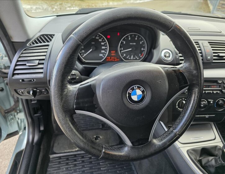 BMW Řada 1 Hatchback 2,0 l 105 kw