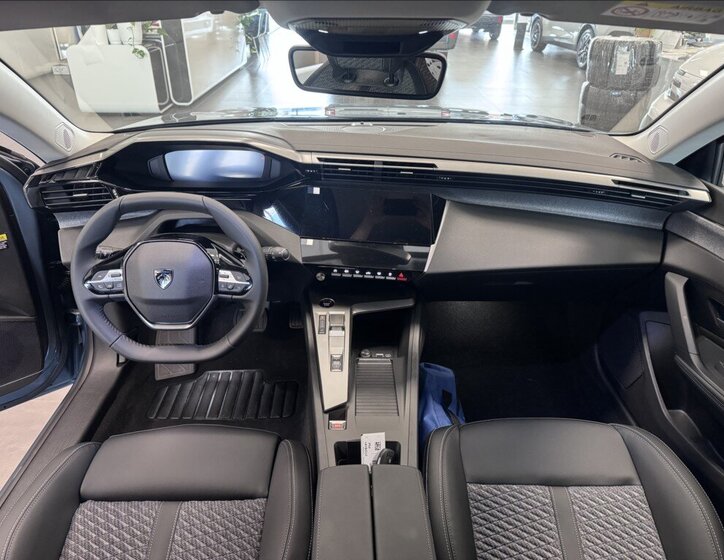 Peugeot 308 Kombi 1,2 l 100 kw