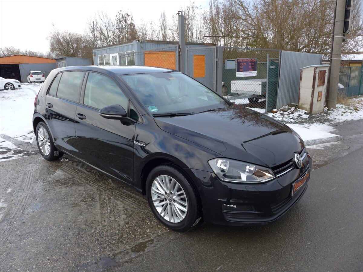 Volkswagen Golf Hatchback 1,2 l 81 kw