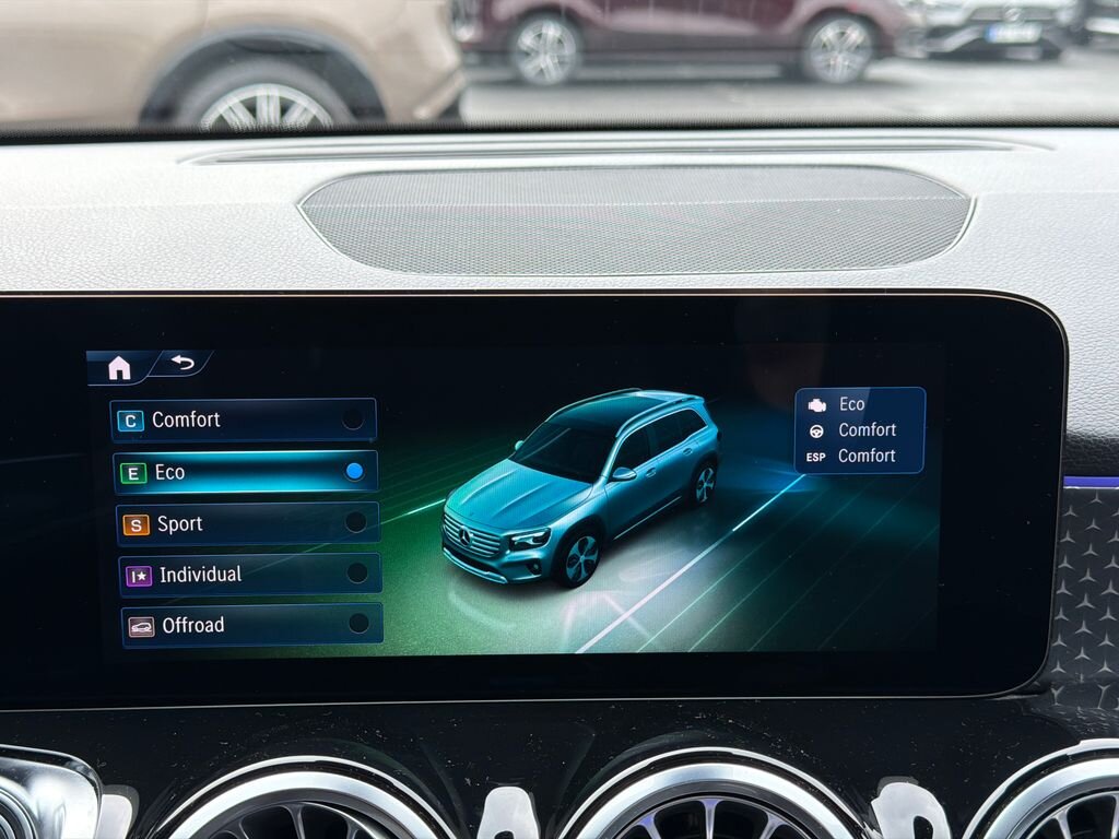 Mercedes-Benz GLB SUV / Terénní 2,0 l 110 kw