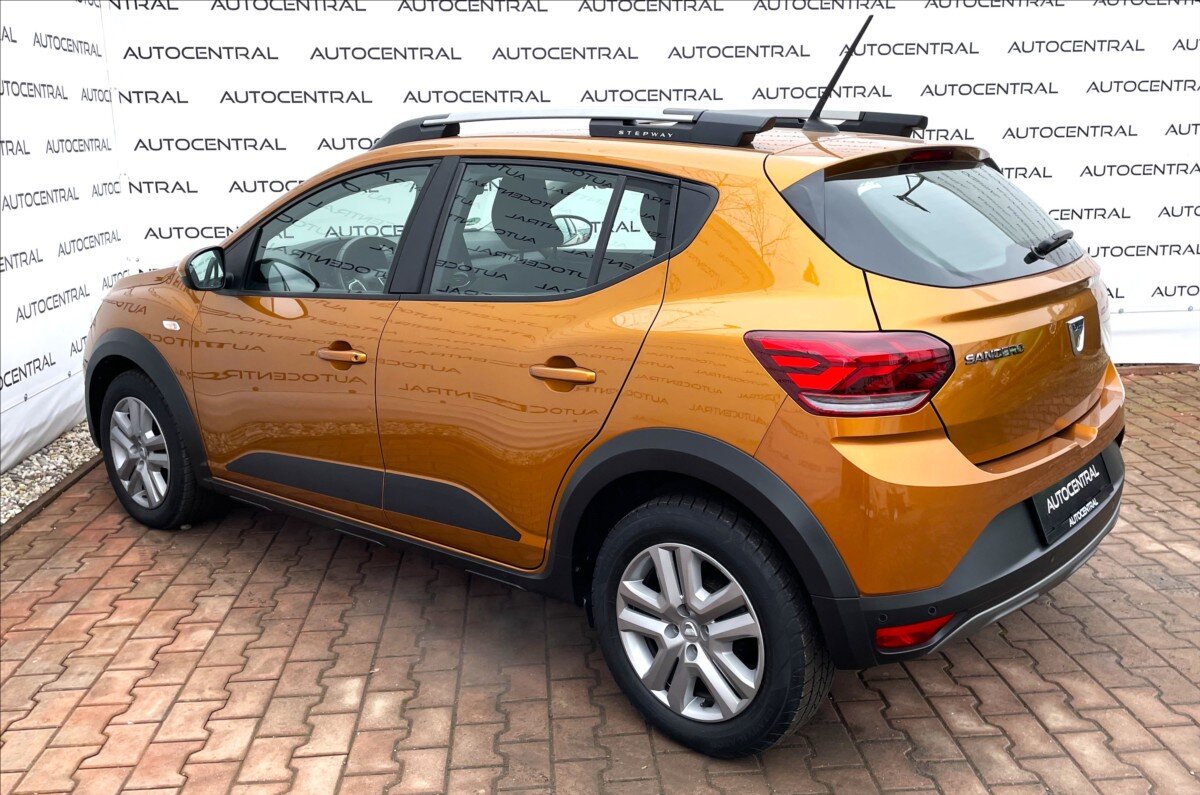 Dacia Sandero Hatchback 999,0 67 kw