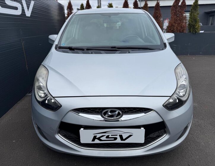 Hyundai ix20 MPV 1,4 l 66 kw