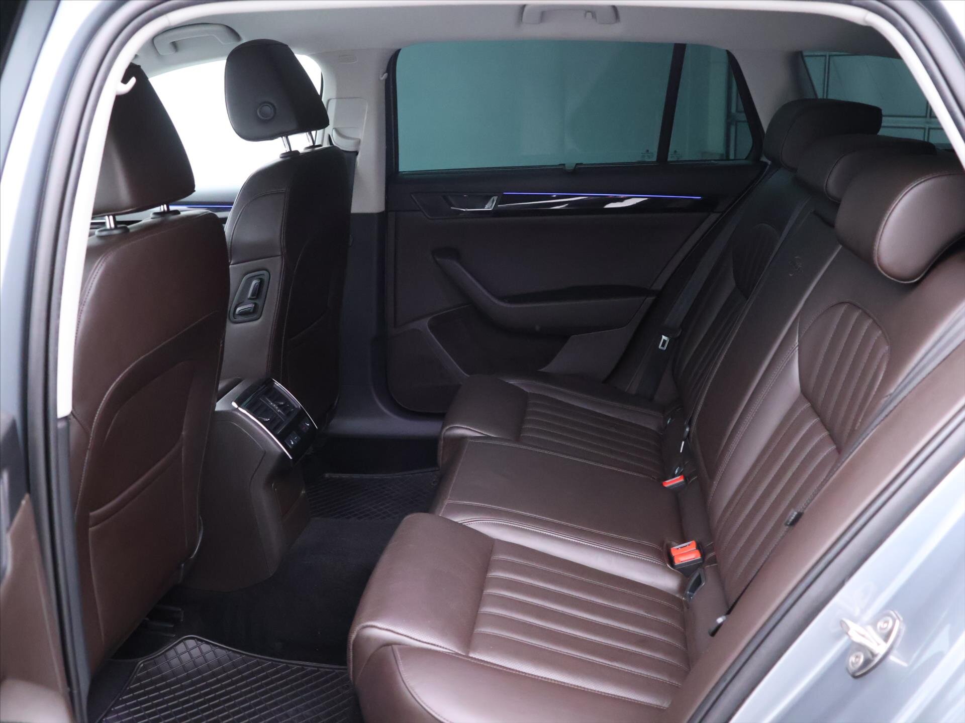 Škoda Superb Kombi 2,0 l 140 kw