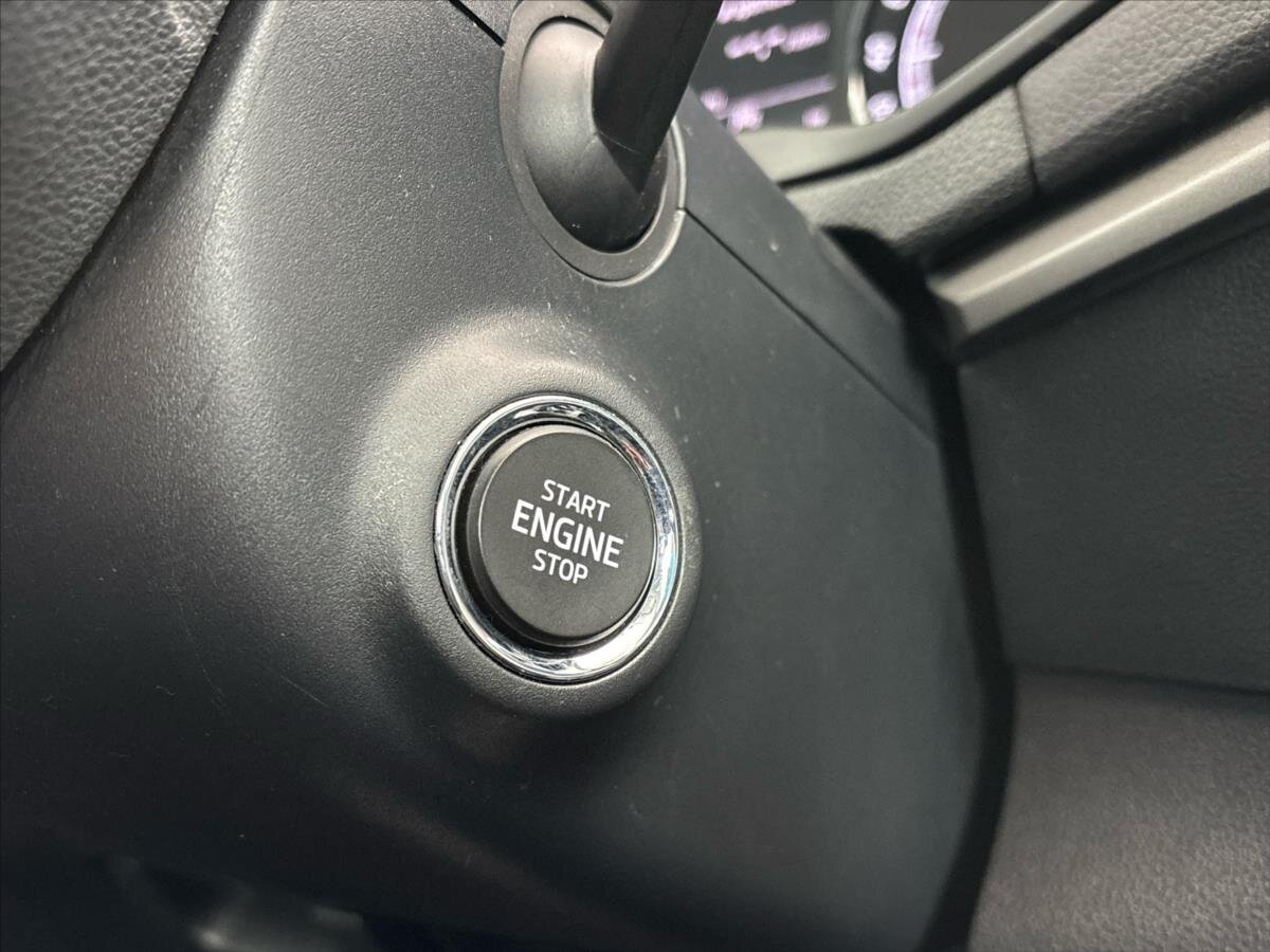 Škoda Karoq SUV / Terénní 2,0 l 85 kw