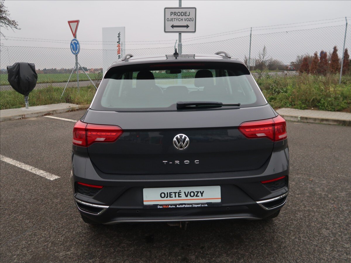 Volkswagen T-Roc SUV 1,5 l 110 kw