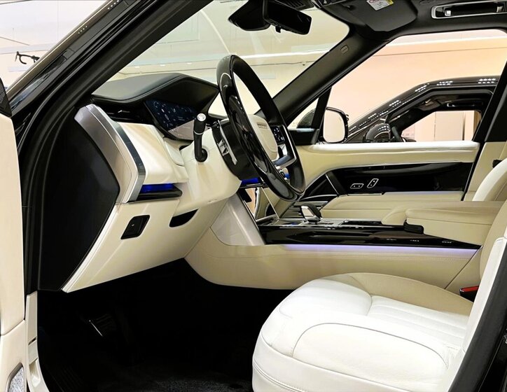 Land Rover Range Rover SUV 3,0 l 258 kw