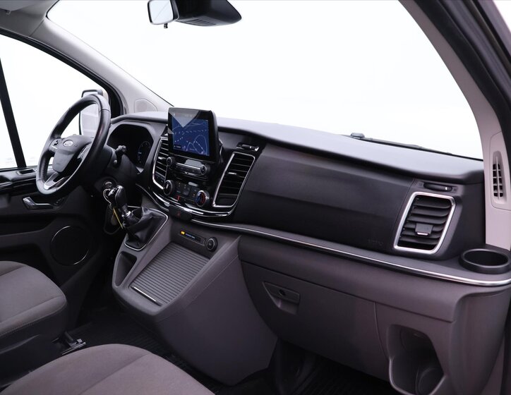 Ford Tourneo Custom Kombi 2,0 l 125 kw