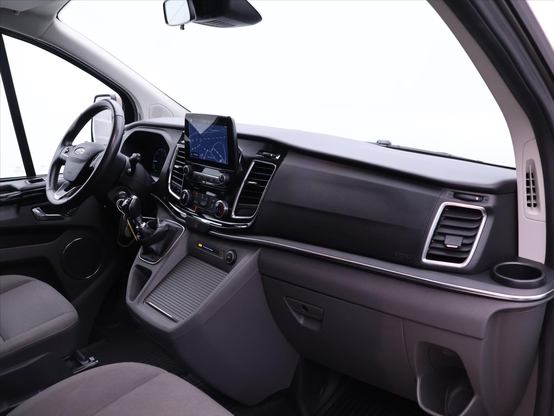 Ford Tourneo Custom Kombi 2,0 l 125 kw