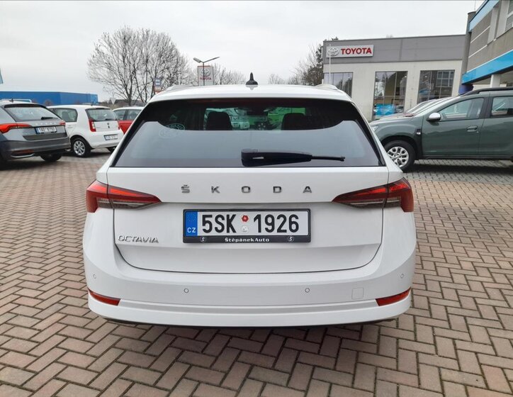 Škoda Octavia Kombi 2,0 l 85 kw