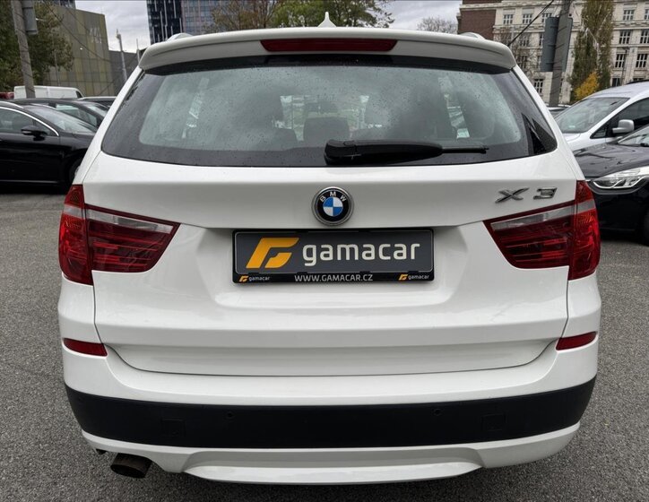 BMW X3 SUV / Terénní 2,0 l 135 kw