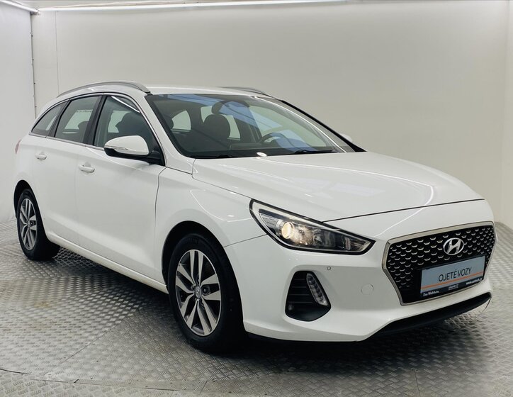 Hyundai i30 23