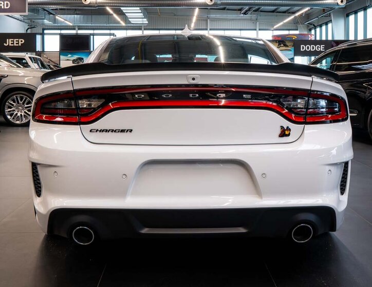 Dodge Charger Sedan 6,4 l 362 kw