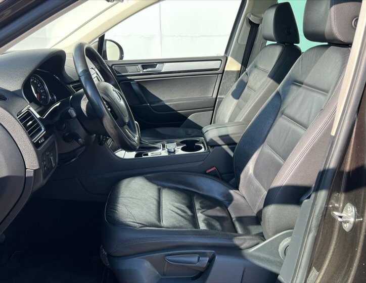 Volkswagen Touareg Kombi 3,0 l 193 kw