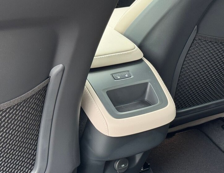 Volvo XC90 SUV / Terénní 2,0 l 184 kw