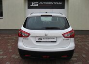 Suzuki S-Cross Hatchback 998,0 82 kw