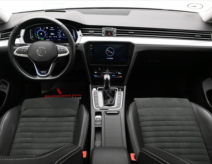 Volkswagen Passat 16