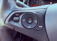 Opel Crossland Hatchback 1,2 l 81 kw