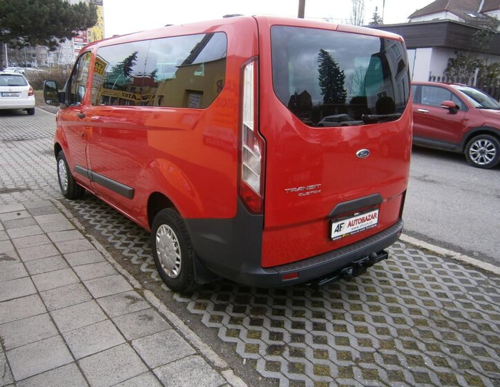 Ford Transit Custom Kombi 2,2 l 74 kw