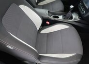 Toyota Avensis Kombi 2,0 l 105 kw