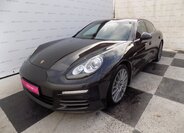 Porsche Panamera 1