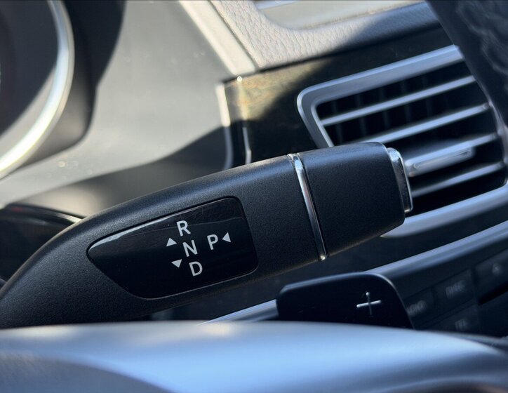 Mercedes-Benz Třídy E Kombi 2,1 l 150 kw