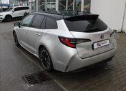 Toyota Corolla Kombi 2,0 l 112 kw
