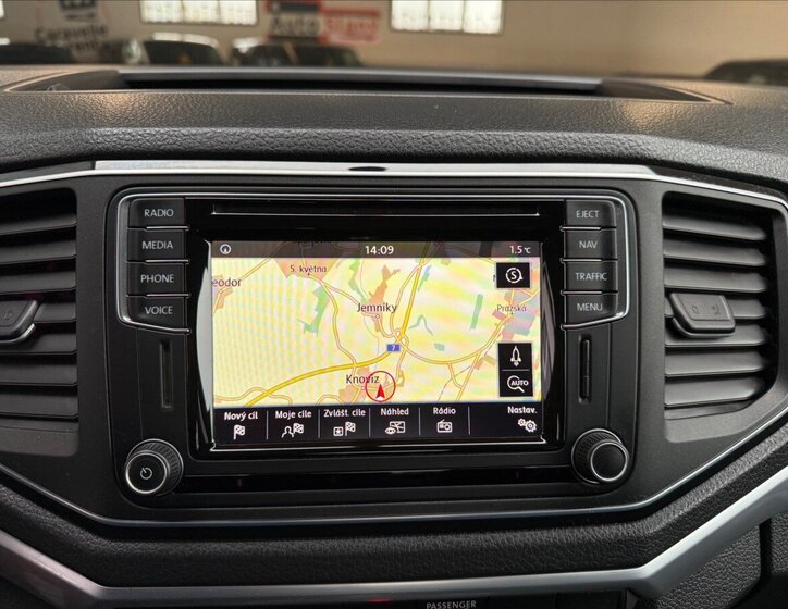 Volkswagen Amarok 16