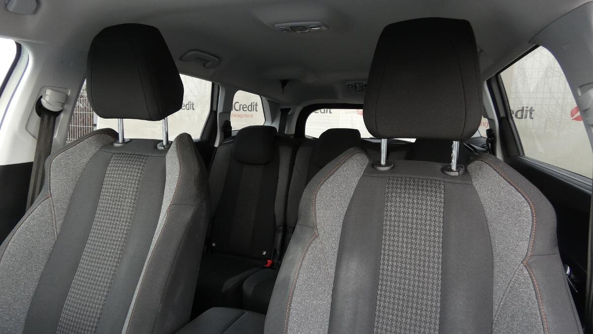 Peugeot 5008 SUV / Terénní 1,2 l 96 kw