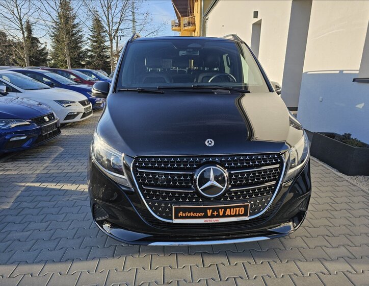 Mercedes-Benz Třídy V Kombi 2,0 l 174 kw