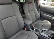 Toyota Corolla Cross 8