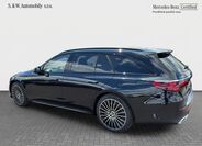 Mercedes-Benz Třídy E 12