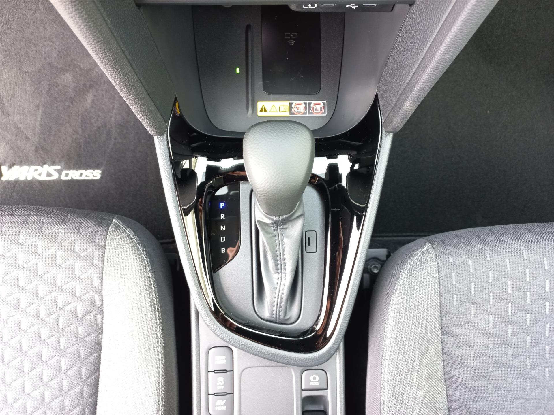 Toyota Yaris Cross CUV / Crossover 1,5 l 68 kw