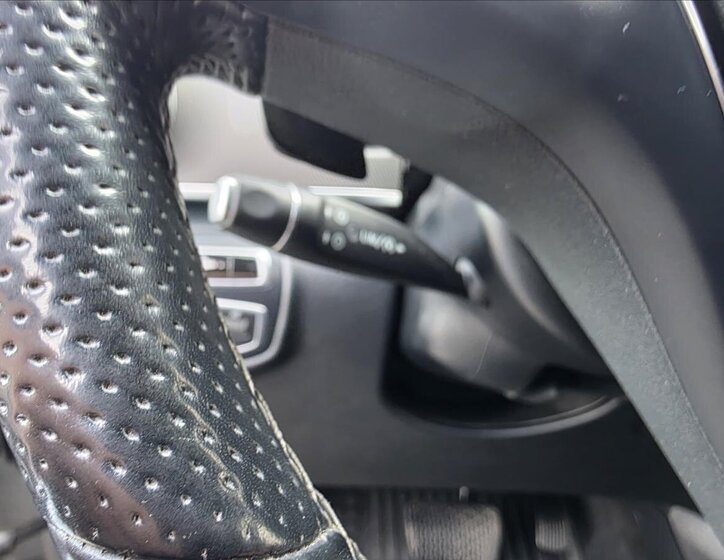 Mercedes-Benz Třídy V Kombi 2,1 l 140 kw