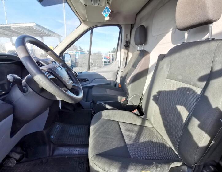 Ford Transit 5