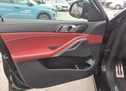 BMW X6 SUV 3,0 l 210 kw