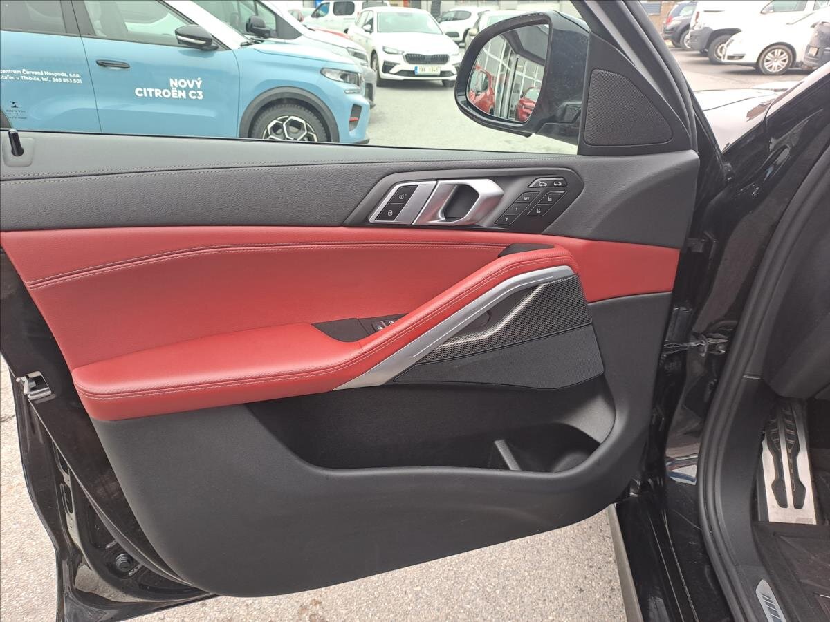 BMW X6 SUV 3,0 l 210 kw