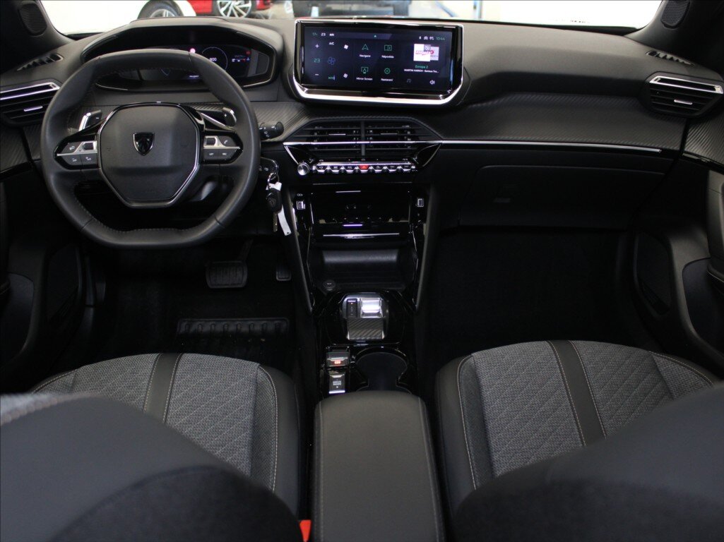 Peugeot 2008 SUV / Terénní 1,2 l 96 kw