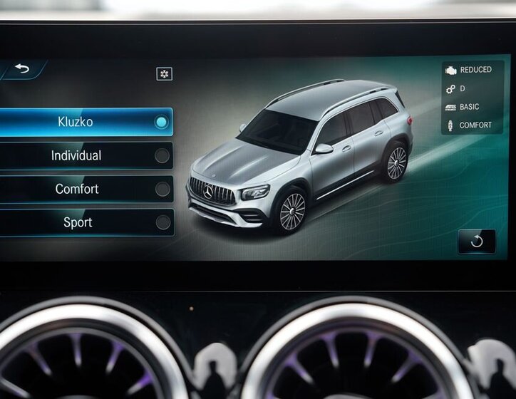 Mercedes-Benz GLB SUV / Terénní 2,0 l 225 kw