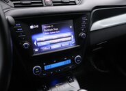 Toyota Avensis Kombi 2,0 l 105 kw