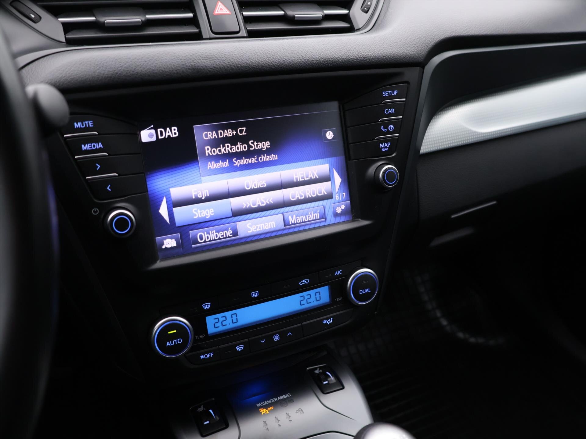 Toyota Avensis Kombi 2,0 l 105 kw