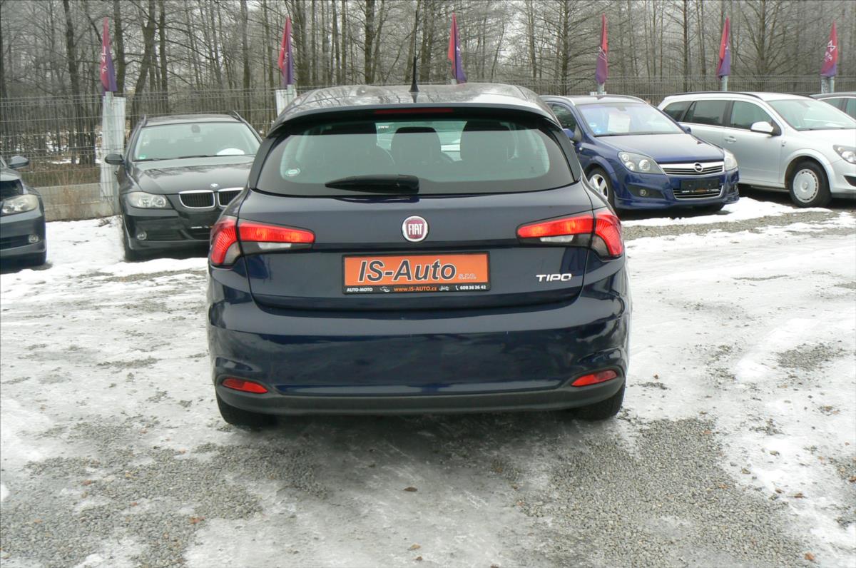 Fiat Tipo Hatchback 1,2 l 70 kw