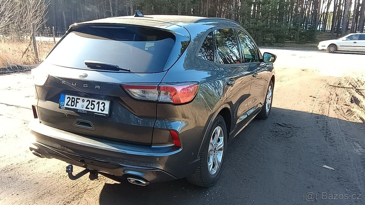 Ford Kuga SUV / Terénní 1,5 l 110 kw