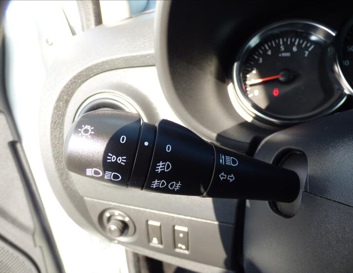 Dacia Dokker Kombi 1,6 l 75 kw