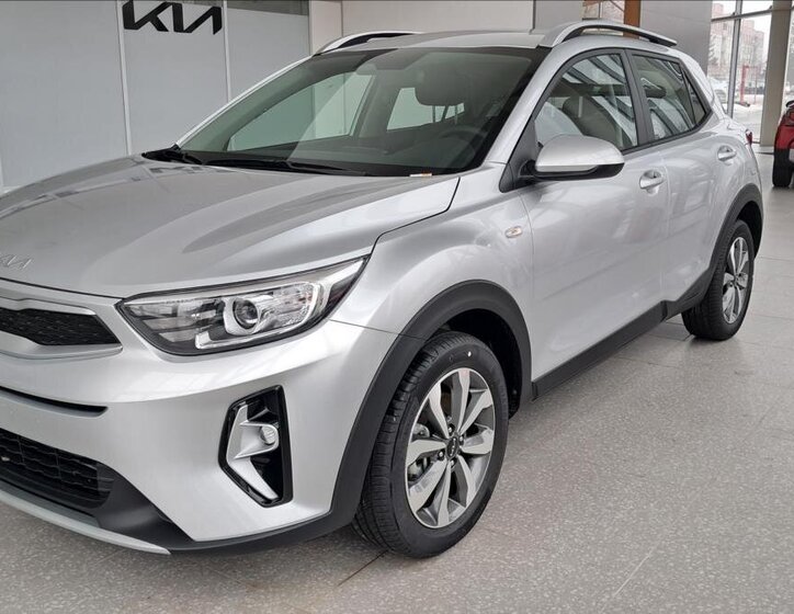 KIA Stonic Kombi 1,2 l 57 kw